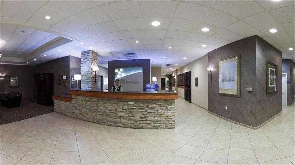 Wyndham Garden Wichita Downtown Hotel Екстериор снимка